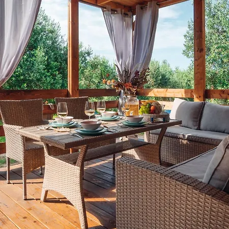 Sunset - House No 2 Kemping *