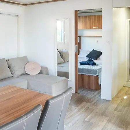 Sunset - House No 2 Kemping *