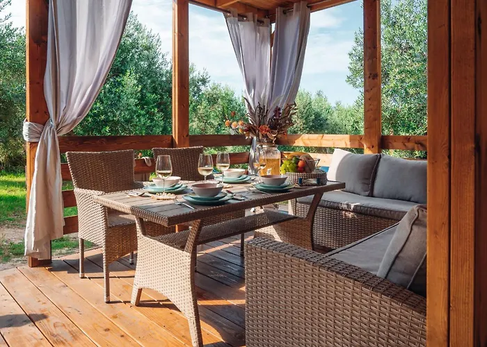 Sunset - House No 2 Kemping *